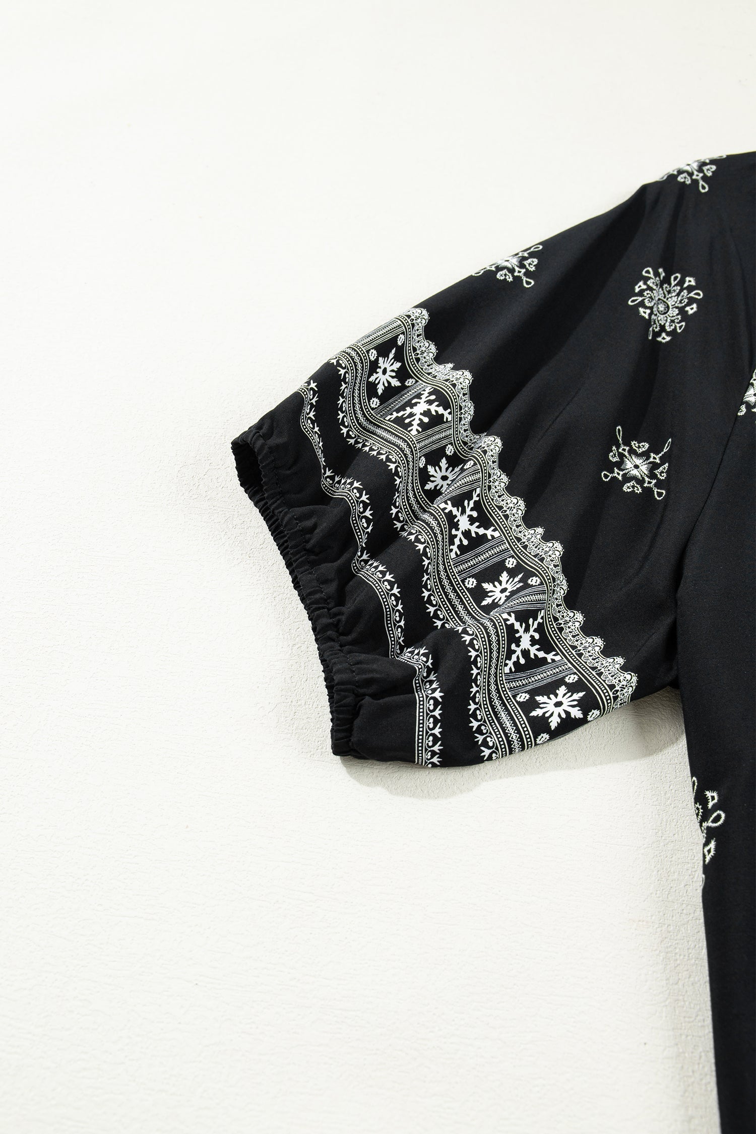 Plus Size Boho Floral Notch V-Neck Top